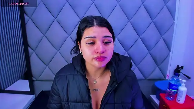 venusowen  online show from 01-13-26, 01:05