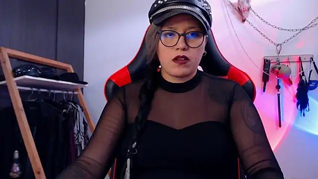 LilithSharon online show from 01-15-25, 05:37