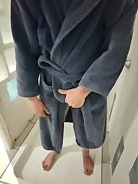 Snapshot of Ariete80s chatting on 03-06-25, 05:43 Ariete80s online show from 03-06-25, 05:43