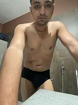 Snapshot of jd82000 chatting on 02-15-26, 01:13 jd82000 online show from 02-15-26, 01:13