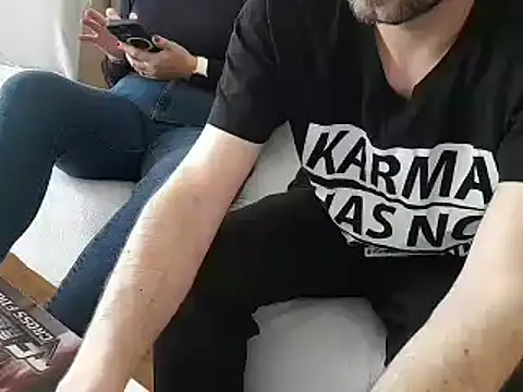 Snapshot of NATURALS2023 chatting on 03-16-25, 10:44 NATURALS2023 online show from 03-16-25, 10:44