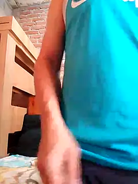 Snapshot of hoy_toyboy chatting on 12-05-24, 07:28 hoy toyboy online show from 12-05-24, 07:28