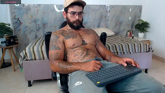 hanz col online show from 04-08-26, 04:29