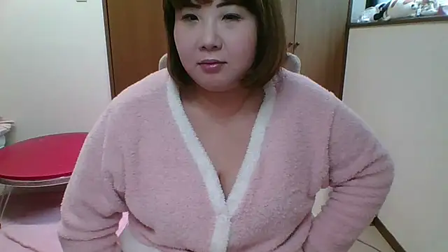 Snapshot of SAKU-RA-chan chatting on 02-26-26, 05:28 SAKU-RA-chan online show from 02-26-26, 05:28