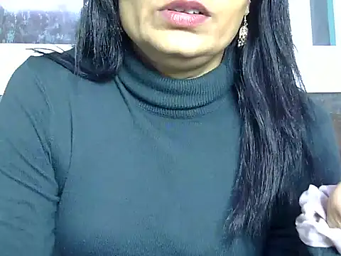 Snapshot of l_l_ish chatting on 01-22-25, 08:18 l l ish online show from 01-22-25, 08:18