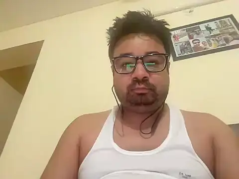 coolboy6566 online show from 06-07-26, 08:23