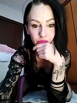 dahlia 82 online show from 03-19-26, 09:13