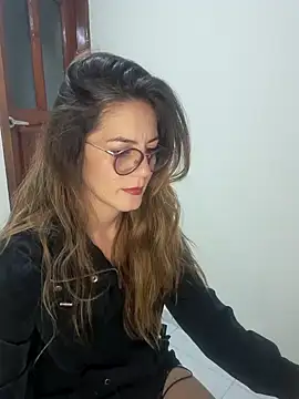 Snapshot of Hanny_24 chatting on 02-07-25, 10:29 Hanny 24 online show from 02-07-25, 10:29