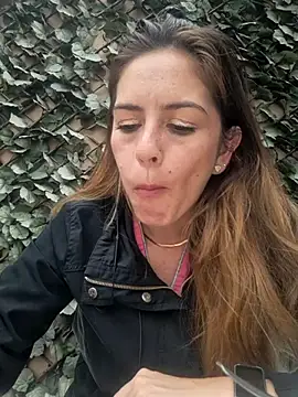 Snapshot of Hanny_24 chatting on 03-15-25, 04:43 Hanny 24 online show from 03-15-25, 04:43