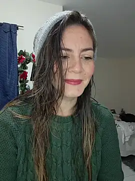 Snapshot of Hanny_24 chatting on 12-20-25, 10:55 Hanny 24 online show from 12-20-25, 10:55