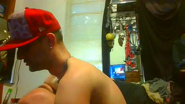 Snapshot of slinginbigD chatting on 12-27-24, 02:22 slinginbigD online show from 12-27-24, 02:22