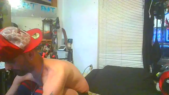 Snapshot of slinginbigD chatting on 02-09-25, 12:49 slinginbigD online show from 02-09-25, 12:49