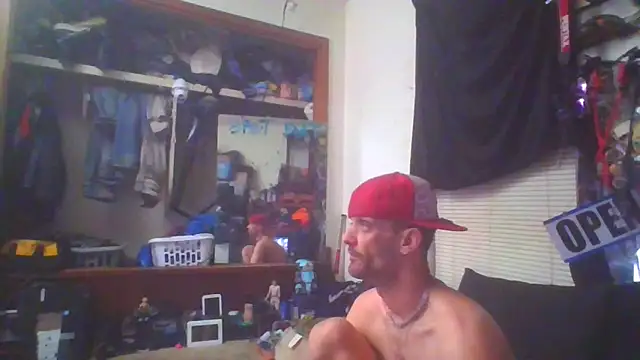 Snapshot of slinginbigD chatting on 02-19-25, 06:22 slinginbigD online show from 02-19-25, 06:22