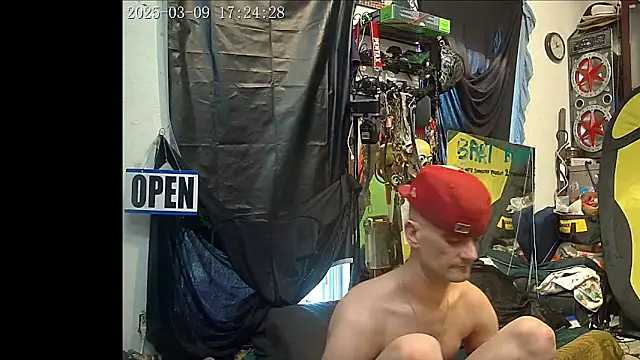 Snapshot of slinginbigD chatting on 03-09-25, 11:25 slinginbigD online show from 03-09-25, 11:25