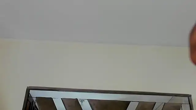 Snapshot of sara_williams01 chatting on 02-08-25, 01:11 sara williams01 online show from 02-08-25, 01:11