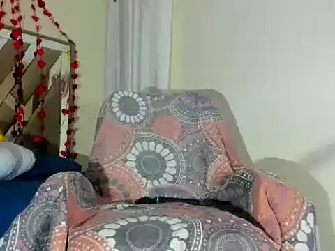 Snapshot of sara_williams01 chatting on 02-11-25, 04:13 sara williams01 online show from 02-11-25, 04:13