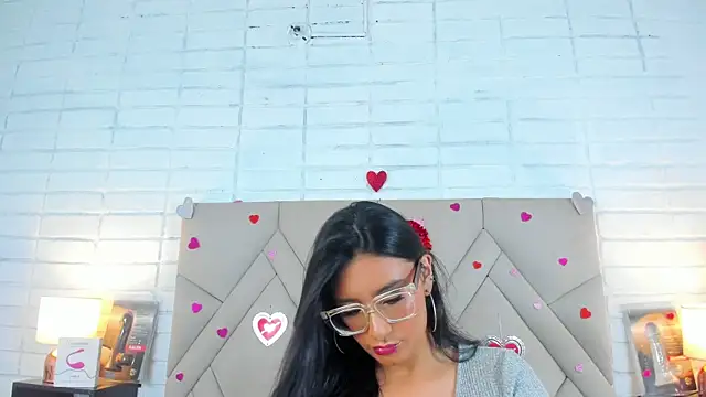 Isis Osman online show from 02-26-25, 09:05