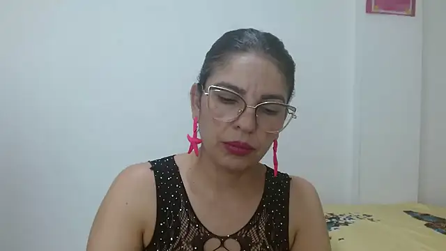 anybellucci43 online show from 12-16-24, 12:59