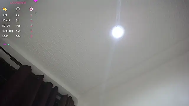 Snapshot of janna_isa chatting on 03-14-25, 11:11 janna isa online show from 03-14-25, 11:11