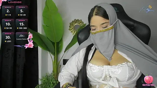 janna isa online show from 07-10-26, 08:55