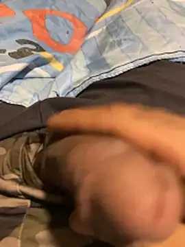 Snapshot of benben190 chatting on 11-28-25, 07:33 benben190 online show from 11-28-25, 07:33