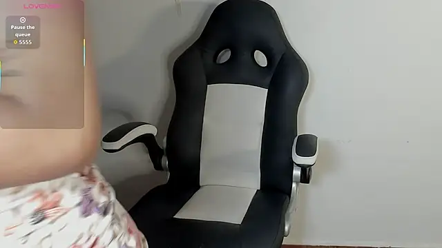 Wendy Marchall online show from 02-23-26, 07:00