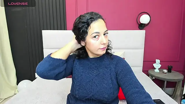 Linda Insatiable online show from 10-05-25, 01:26