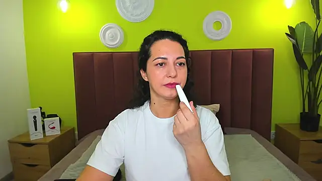 Linda Insatiable online show from 03-15-26, 01:33