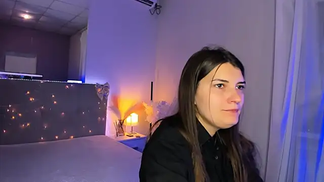 Laura Leee online show from 07-08-26, 05:01