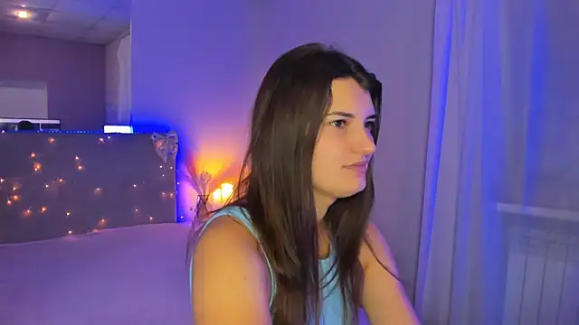 Laura Leee online show from 07-22-26, 04:59