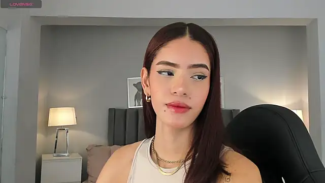 Madie  collins online show from 03-04-25, 11:29