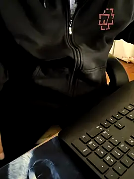 OdinWolf1990 online show from 10-03-25, 03:58