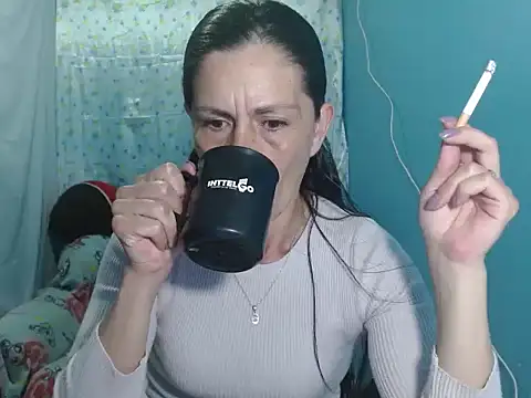 Snapshot of Marilyn_xxxx chatting on 02-07-26, 08:34 Marilyn xxxx online show from 02-07-26, 08:34