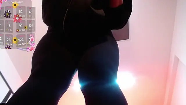 Snapshot of VictoriaMontero30000 chatting on 03-04-25, 03:55 VictoriaMontero30000 online show from 03-04-25, 03:55