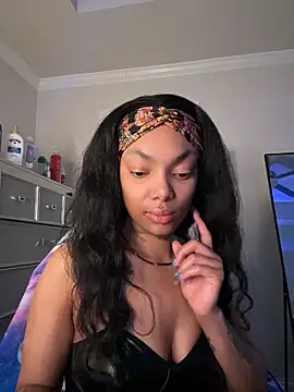 butterflybootyy online show from 03-12-26, 12:55