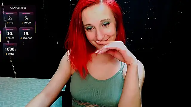 Snapshot of AgathaNoxe chatting on 03-06-25, 12:32 AgathaNoxe online show from 03-06-25, 12:32