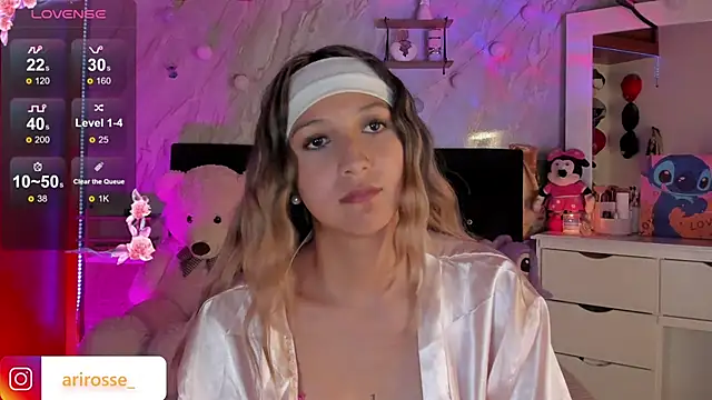 Snapshot of ariana_rosse__ chatting on 01-13-26, 03:12 ariana rosse online show from 01-13-26, 03:12