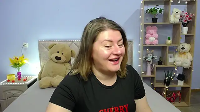 ZannaDreil online show from 03-12-25, 07:17