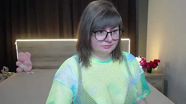 ZannaDreil online show from 01-10-26, 06:53