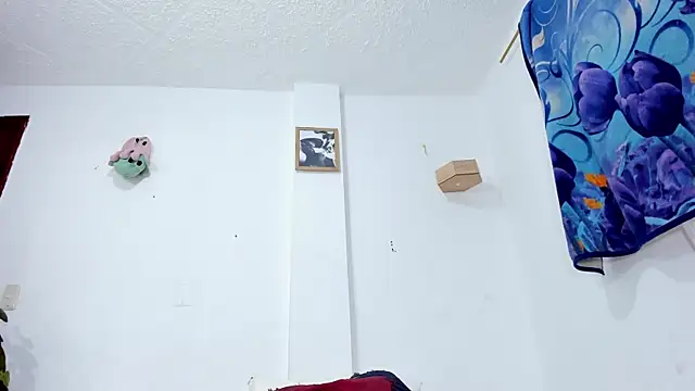 Snapshot of Agata_prg chatting on 10-14-25, 09:37 Agata prg online show from 10-14-25, 09:37