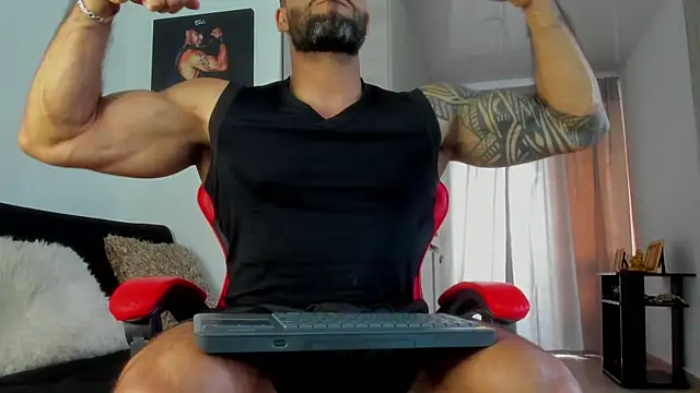 SamirHazard97 online show from 05-08-26, 06:57