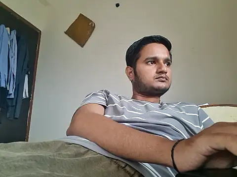 Jonrobinso online show from 10-22-25, 05:30