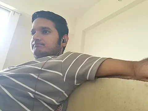 Jonrobinso online show from 06-11-26, 03:48