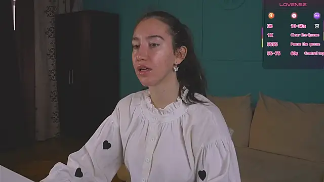 Belle Via online show from 06-14-26, 10:50