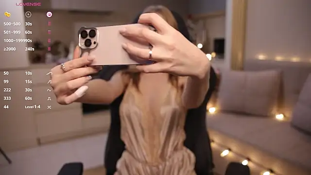 PollyAgata online show from 12-22-25, 07:11