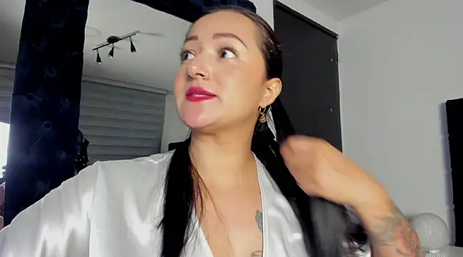 Snapshot of _Cristal_evans chatting on 02-03-25, 04:04 Cristal evans online show from 02-03-25, 04:04