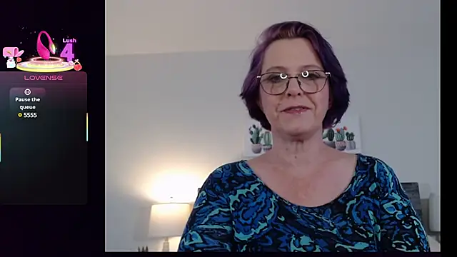 TalliaTravels online show from 03-10-25, 04:03