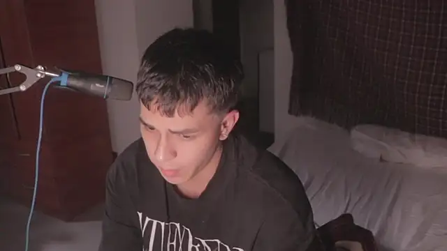 Tony Hoffa online show from 02-12-25, 06:51