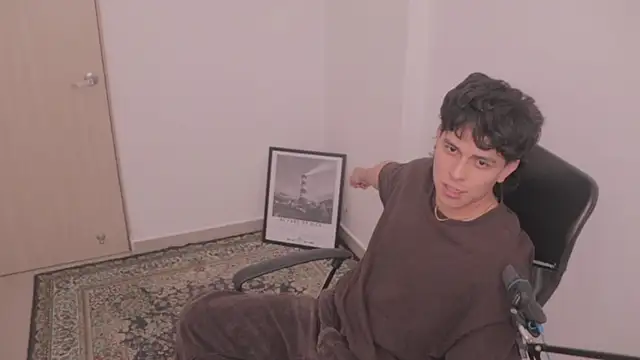 Tony Hoffa online show from 12-19-25, 08:16