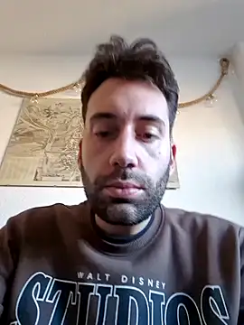 Snapshot of espanolmadrid chatting on 12-29-24, 08:55 espanolmadrid online show from 12-29-24, 08:55